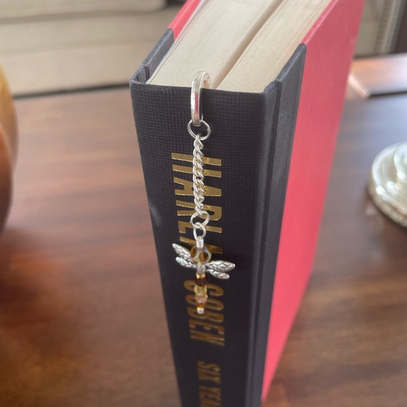 Handmade Brown Bead mix Dragonfly Bookmark with Silver Tone Hook - ideal Gift - Picture 4 of 6